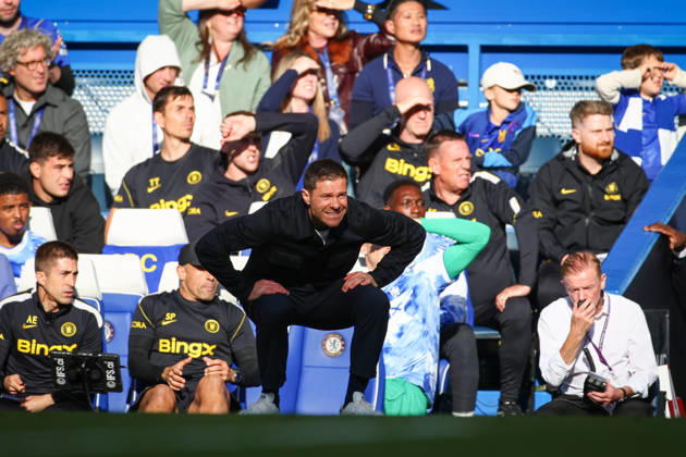Premier League: Chelsea v AFC Bournemouth LONDON, UK - 10th Oct 2026: Chelsea Manager Xabi Alonso looks on during the Premier League match between Chelsea FC and AFC Bournemouth at Stamford Bridge London Stamford Bridge England United Kingdom Copyright: xCraigxMercerx xPeakxActionxPhotosx