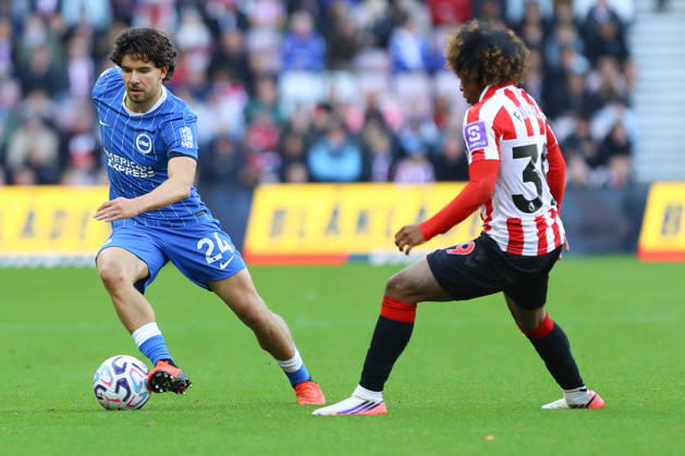 SUNDERLAND, ENGLAND, OCTOBER 10: Ferdi Kad?o?lu of Brighton & Hove Albion (L) dribbles the ball away from Malick Fofana of Sunderland AFC (R) during a Premier League 2026-27 match between Sunderland AFC and Brighton & Hove Albion at the Stadium of Light on October 10, 2026 in Sunderland, England. (Photo by Zach Forster Sports Press Photo) Copyright: xZachxForster SportsxPressxPhotox Sportspressphoto_SPR250875