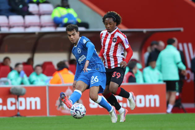 10th October 2026; Stadium of Light, Sunderland, England; Premier League Football, Sunderland versus Brighton and Hove Albion; Yasin Ayari of Brighton and Hove Albion passes the ball DavexLofthouse