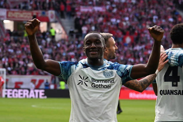 10.10.2026, xsltx, Fussball 1.Bundesliga, FSV Mainz 05 - Bayer 04 Leverkusen v.l. Torjubel nach dem Tor zum celebrating the goal celebrate 2:4 durch Moussa Diaby (Bayer 04 Leverkusen) (DFL DFB REGULATIONS PROHIBIT ANY USE OF PHOTOGRAPHS as IMAGE SEQUENCES and or QUASI-VIDEO) Mainz