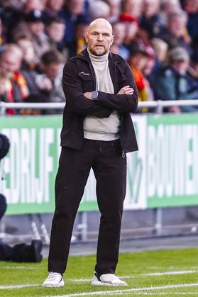 DEVENTER , 10-10-2026 , Stadium De Adelaarshorst , season 2026 2027 , Dutch Eredivisie football . match between Go Ahead Eagles and Sparta Rotterdam, Picture shows Eagles coach Joseph Oosting Go Ahead Eagles - Sparta  x208109731x Copyright: