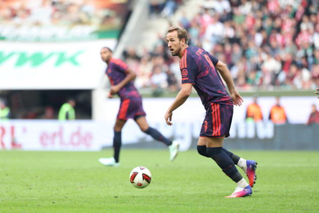 Harry Kane (FC Bayern Muenchen, 09), GER, FC Augsburg vs. FC Bayern Muenchen, Fussball, Bundesliga, 5. Spieltag, Saison 2026 2027, 10.10.2026, DFL DFB REGULATIONS PROHIBIT ANY USE OF PHOTOGRAPHS as IMAGE SEQUENCES and or QUASI-VIDEO, GER, FC Augsburg vs. FC Bayern Muenchen, Fussball, Bundesliga, 5. Spieltag, Saison 2026 2027, 10.10.2026 Augsburg Copyright: xEibner-Pressefoto JennixMaulx EP_JML