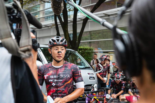 Tour De Kyushu Stage Finishes In Fukuoka s Tenjin For The First Time Matteo Malucelli of XDS Astana Team wins Stage 1 of the Mynavi Tour de Kyushu 2026 at the finish line on Tenjin Bridge in Fukuoka, Japan, on October 10, 2026. The Italian won the 152.0-kilometer Saga-Fukuoka stage in 3 hours 9 minutes 51 seconds, ahead of Luke Mudgway (Li Ning Star) and Alessio Delle Vedove (XDS Astana Team), and took the general and points classification leads. It was the first time the race finished in Tenjin, the commercial heart of Fukuoka, where a parade, stage events and food stalls marked the day. The race, first held in 2023 and part of the UCI Asia Tour (2.1 category), runs October 9-12 through six Kyushu prefectures under the official title We stand with Kumamoto. Mynavi Tour de Kyushu 2026, adopted to support areas affected by the Kumamoto earthquake. Fukuoka Japan Copyright: xRyoxChix originalFilename:zhi-tourdeky261010_nphx0