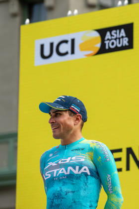 Tour De Kyushu Stage Finishes In Fukuoka s Tenjin For The First Time Matteo Malucelli of XDS Astana Team wins Stage 1 of the Mynavi Tour de Kyushu 2026 at the finish line on Tenjin Bridge in Fukuoka, Japan, on October 10, 2026. The Italian won the 152.0-kilometer Saga-Fukuoka stage in 3 hours 9 minutes 51 seconds, ahead of Luke Mudgway (Li Ning Star) and Alessio Delle Vedove (XDS Astana Team), and took the general and points classification leads. It was the first time the race finished in Tenjin, the commercial heart of Fukuoka, where a parade, stage events and food stalls marked the day. The race, first held in 2023 and part of the UCI Asia Tour (2.1 category), runs October 9-12 through six Kyushu prefectures under the official title We stand with Kumamoto. Mynavi Tour de Kyushu 2026, adopted to support areas affected by the Kumamoto earthquake. Fukuoka Japan Copyright: xRyoxChix originalFilename:zhi-tourdeky261010_npQiH