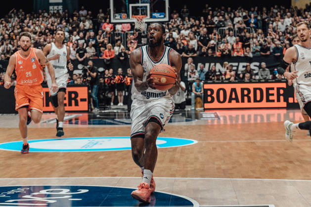 easyCredit Basketball Bundesliga, 5. Spieltag, Niners Chemnitz -Bayern München 10.10.2026 ab 16:00 Uhr Chemnitz, Chemnitz Arena Im Foto: 44 Kamar Baldwin easyCredit Basketball Bundesliga, 5. Spieltag, Niners Chemnitz - Bayern München Chemnitz Sachsen Deutschland Copyright: xEHLxMedia MichelxKöhlerx 20261010-Niners-Chemnitz-Bayern-M__nchen-044