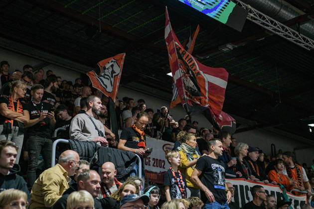 easyCredit Basketball Bundesliga, 5. Spieltag, Niners Chemnitz -Bayern München 10.10.2026 ab 16:00 Uhr Chemnitz, Chemnitz Arena Im Foto: Fans Niners Chemnitz easyCredit Basketball Bundesliga, 5. Spieltag, Niners Chemnitz - Bayern München Chemnitz Sachsen Deutschland Copyright: xEHLxMedia MichelxKöhlerx 20261010-Niners-Chemnitz-Bayern-M__nchen-056