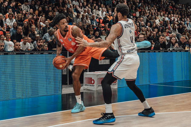 easyCredit Basketball Bundesliga, 5. Spieltag, Niners Chemnitz -Bayern München 10.10.2026 ab 16:00 Uhr Chemnitz, Chemnitz Arena Im Foto: 20 Urald King, 04 Duane Washington JR. easyCredit Basketball Bundesliga, 5. Spieltag, Niners Chemnitz - Bayern München Chemnitz Sachsen Deutschland Copyright: xEHLxMedia MichelxKöhlerx 20261010-Niners-Chemnitz-Bayern-M__nchen-074