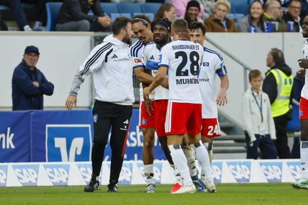 Torjubel Hamburger SV beim 2:2 durch Terem Moffi (Hamburger SV, 09), Freude, Begeisterung, positive Emotionen, Torerfolg , Deutschland, Fussball, 1. Bundesliga, 5.Spieltag, 2026 2027, TSG Hoffenheim vs. Hamburger SV, 10.10.2026, Sinsheim SNP Arena Deutschland Copyright: xGrantxHubbsx