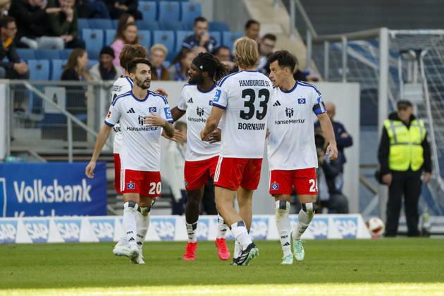 Torjubel Hamburger SV beim 2:2 durch Terem Moffi (Hamburger SV, 09), Freude, Begeisterung, positive Emotionen, Torerfolg , Deutschland, Fussball, 1. Bundesliga, 5.Spieltag, 2026 2027, TSG Hoffenheim vs. Hamburger SV, 10.10.2026, Sinsheim SNP Arena Deutschland Copyright: xGrantxHubbsx