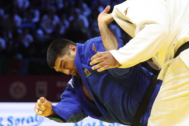 AZERBAIJAN, BAKU - OCTOBER 10, 2026: Azerbaijan s Dzhamal Gamzatkhanov fights in his heavyweight bout during the 2026 World Judo Championships at the National Gymnastics Arena. Mikhail Sinitsyn TASS  99047908