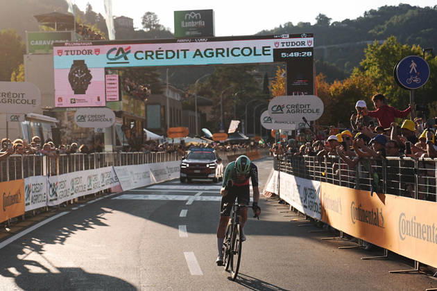 France s Paul Seixas of Decathlon CMA CGM Team winner of race during the 120th edition of the Il Lombardia, Tour of Lombardy cycling race, a 239 km one day race from Bergamo to Como on October 10, 2026, Italy. Copyright: xGianxMattiaxD™Alberto LaPressex