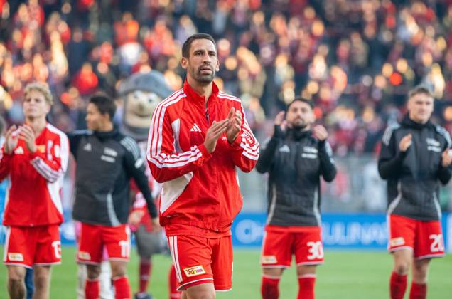 Fußball, Herren, Saison 2026 2027, 1. Bundesliga (5. Spieltag), 1. FC Union Berlin - SV 07 Elversberg, Rani Khedira (1. FC Union Berlin), Jubel nach dem Abpfiff, 10.10.2026, Copyright: xMatthiasxKochx