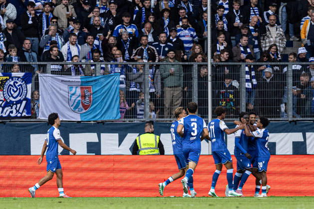 3.Liga: MSV Duisburg TSG Hoffenheim II; 10.10.2026 TSG Hoffenheim II bejubelt das Tor 3.Liga 8.Spieltag: MSV Duisburg TSG Hoffenheim II; Schauinsland-Reisen-Arena, Duisburg, 10.10.2026 DFB regulations prohibit any use of photographs as image sequences and or quasi video. Copyright: xBEAUTIFULxSPORTS Buriakovx