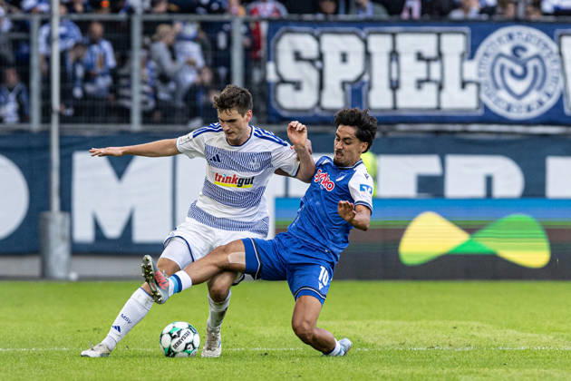 3.Liga: MSV Duisburg TSG Hoffenheim II; 10.10.2026 Martin Ens (MSV Duisburg, 4), Christian Viet (MSV Duisburg, 10) 3.Liga 8.Spieltag: MSV Duisburg TSG Hoffenheim II; Schauinsland-Reisen-Arena, Duisburg, 10.10.2026 DFB regulations prohibit any use of photographs as image sequences and or quasi video. Copyright: xBEAUTIFULxSPORTS Buriakovx
