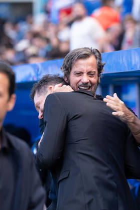 ESP: LaLiga EA Sports Deportivo Alaves v Atletico Madrid Quique Sanchez Flores of Deportivo Alaves and Diego Simeone coach of Atletico de Madrid during LaLiga EA Sports between Deportivo Alaves v Atletico Madrid played at Mendizorroza Stadium in Vitoria-Gasteiz on October 10, 2026 in Spain VITORIA GASTEIZ Spain Futbol Copyright: xAgenciaxLOFx