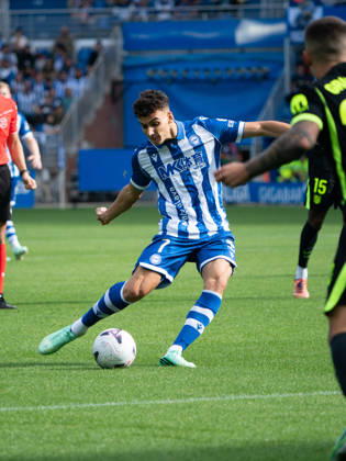ESP: LaLiga EA Sports Deportivo Alaves v Atletico Madrid Angel Perez of Deportivo Alaves during LaLiga EA Sports between Deportivo Alaves v Atletico Madrid played at Mendizorroza Stadium in Vitoria-Gasteiz on October 10, 2026 in Spain VITORIA GASTEIZ Spain Futbol Copyright: xAgenciaxLOFx