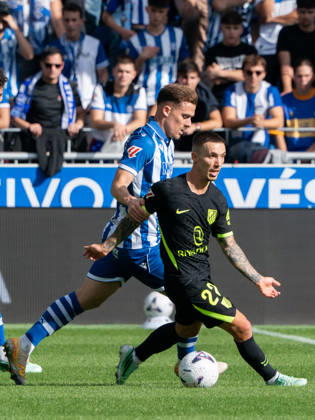 ESP: LaLiga EA Sports Deportivo Alaves v Atletico Madrid Alejandro Grimaldo of Atletico de Madrid during LaLiga EA Sports between Deportivo Alaves v Atletico Madrid played at Mendizorroza Stadium in Vitoria-Gasteiz on October 10, 2026 in Spain VITORIA GASTEIZ Spain Futbol Copyright: xAgenciaxLOFx