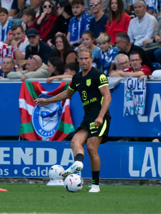 ESP: LaLiga EA Sports Deportivo Alaves v Atletico Madrid Marcos Llorente of Atletico de Madrid during LaLiga EA Sports between Deportivo Alaves v Atletico Madrid played at Mendizorroza Stadium in Vitoria-Gasteiz on October 10, 2026 in Spain VITORIA GASTEIZ Spain Futbol Copyright: xAgenciaxLOFx