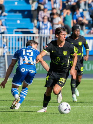 ESP: LaLiga EA Sports Deportivo Alaves v Atletico Madrid Robin Le Normand of Atletico de Madrid during LaLiga EA Sports between Deportivo Alaves v Atletico Madrid played at Mendizorroza Stadium in Vitoria-Gasteiz on October 10, 2026 in Spain VITORIA GASTEIZ Spain Futbol Copyright: xAgenciaxLOFx