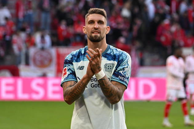 10.10.2026, xsltx, Fussball 1.Bundesliga, FSV Mainz 05 - Bayer 04 Leverkusen v.l. Jubel, Freude über den Sieg Robert Andrich (Bayer 04 Leverkusen) (DFL DFB REGULATIONS PROHIBIT ANY USE OF PHOTOGRAPHS as IMAGE SEQUENCES and or QUASI-VIDEO) Mainz