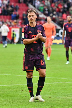 AUGSBURG, GERMANY; 10. OCTOBER: Joshua KIMMICH (FC Bayern Munich 6) after the Bundesliga Match between FC Augsburg vs. FC Bayern Munich at Matchday 5 at WWK-Arena DFL REGULATIONS PROHIBIT ANY USE OF PHOTOGRAPHS AS IMAGE SEQUENCES AND OR QUASI-VIDEO Copyright: xBEAUTIFULxSPORTS Goldbergx
