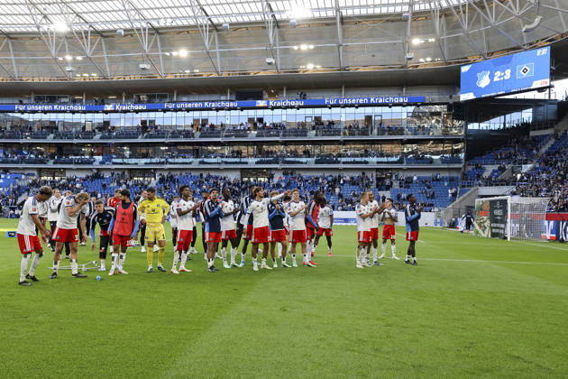 Hamburger SV nach dem Spiel bei den Fans , Deutschland, Fussball, 1. Bundesliga, 5.Spieltag, 2026 2027, TSG Hoffenheim vs. Hamburger SV, 10.10.2026, Sinsheim SNP Arena Deutschland Copyright: xGrantxHubbsx