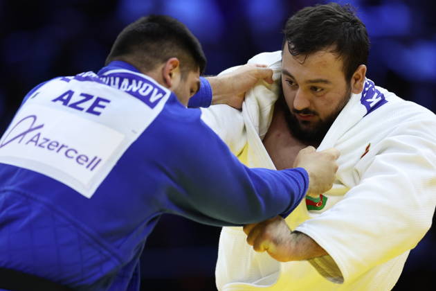 AZERBAIJAN, BAKU - OCTOBER 10, 2026: Azerbaijan s Kanan Nasibov (R) and Dzhamal Gamzatkhanov fight in their heavyweight bout during the 2026 World Judo Championships at the National Gymnastics Arena 2026 World Judo Championships In Baku - ZUMAt113 20261010_zaa_t113_416 Copyright: xMikhailxSinitsynx