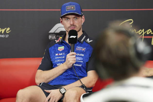 FORMULA 1 SINGAPORE AIRLINES SINGAPORE GRAND PRIX 2026 Max Verstappen (NED) 3 Red Bull Racing in the Post Qualifying press conference, PK, Pressekonferenz during the Formula 1 Singapore Airlines Singapore Grand Prix 2026, Round 17 of the 2026 Formula 1 World Championship, WM, Weltmeisterschaft from 9th - 11th October 2026 at the Marina Bay Street Circuit, Singapore. Credit: Robbie Hoad Every Second Media Editorial use only. All images are copyright Every Second Media Limited. No images may be reproduced without prior permission. Copyright: xIMAGO EveryxSecondxMediax ESM-2203-0590 RobbiexHoadx xEveryxSecondxMediax