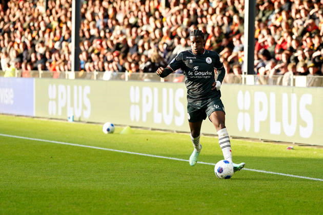 Eredivisie: Go Ahead Eagles v Sparta Rotterdam Deventer - Isaac Babadi of Sparta Rotterdam dribbles during the eighth competition round of the 2026 2027 Eredivisie season. The match is set between Go Ahead Eagles and Sparta Rotterdam at De Adelaarshorst on 10 October 2026 in Deventer, Netherlands. (Hero Images Danny de Groot) Copyright: xDannyxdexGrootx