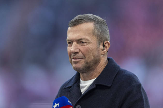 GER, Leipzig, Fussball, Bundesliga, 5. Spieltag, RB Leipzig vs. Eintracht Frankfurt im Bild v.l.: Lothar Matthaeus (Sky Experte), 10.10.2026, Red-Bull Arena Leipzig DFL DFB REGULATIONS PROHIBIT ANY USE OF PHOTOGRAPHS AS IMAGE SEQUENCES AND OR QUASI-VIDEO, Leipzig Red-Bull Arena Sachsen Germany Copyright: xPaulxFritzx