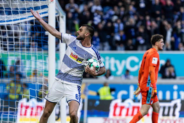 3.Liga: MSV Duisburg TSG Hoffenheim II; 10.10.2026 MSV Duisburg bejubelt das Tor, 1:2 3.Liga 8.Spieltag: MSV Duisburg TSG Hoffenheim II; Schauinsland-Reisen-Arena, Duisburg, 10.10.2026 DFB regulations prohibit any use of photographs as image sequences and or quasi video. Copyright: xBEAUTIFULxSPORTS Buriakovx