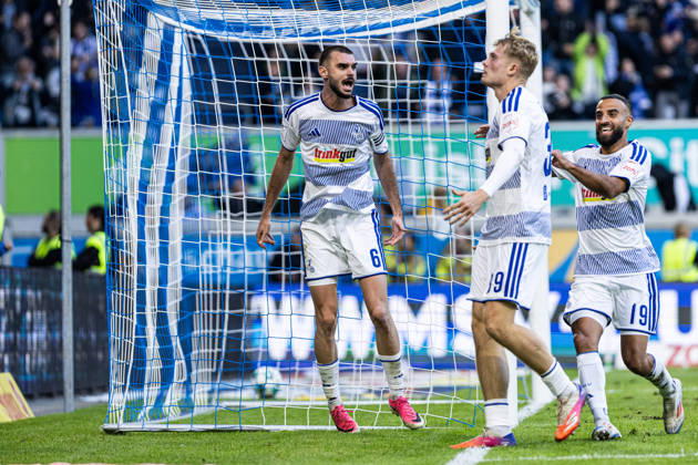 3.Liga: MSV Duisburg TSG Hoffenheim II; 10.10.2026 MSV Duisburg bejubelt das Tor, 2:2 durch Peter Remmert (MSV Duisburg, 39) 3.Liga 8.Spieltag: MSV Duisburg TSG Hoffenheim II; Schauinsland-Reisen-Arena, Duisburg, 10.10.2026 DFB regulations prohibit any use of photographs as image sequences and or quasi video. Copyright: xBEAUTIFULxSPORTS Buriakovx