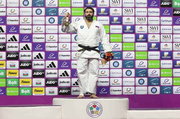 AZERBAIJAN, BAKU - OCTOBER 10, 2026: Russia s Inal Tasoev celebrates his gold medal during a victory ceremony for the men s heavyweight event as the 2026 World Judo Championships takes place at the National Gymnastics Arena 2026 World Judo Championships In Baku - ZUMAt113 20261010_zaa_t113_465 Copyright: xMikhailxSinitsynx