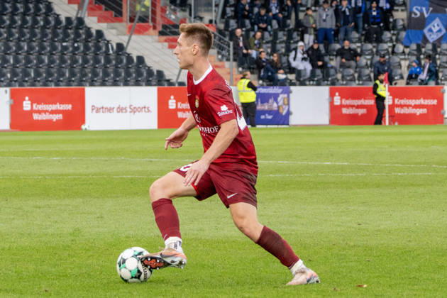 10.10.2026, xerix, Fussball 3.Liga, SG Sonnenhof Grossaspach - SV Waldhof Mannheim v.l. Leon Maier (SG Sonnenhof Großaspach) am Ball Aspach