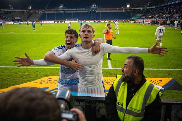 3.Liga MSV Duisburg - TSG Hoffenheim II ** NUR FÜR REDAKTIONELLE ZWECKE ** EDITORIAL USE ONLY **<p>Fußball 3.Liga MSV Duisburg - TSG Hoffenheim II am 10.10.26 in der Schauinsland-Reisen Arena in Duisburg Torjubel zum 3:2 durch Peter Remmert ( Duisburg ) Duisburg Copyright: JakobxKlos