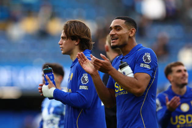 Premier League: Chelsea v AFC Bournemouth LONDON, UK - 10th Oct 2026: Maxence Lacroix of Chelsea applauds the fans after the Premier League match between Chelsea FC and AFC Bournemouth at Stamford Bridge London Stamford Bridge England United Kingdom Copyright: xCraigxMercerx xPeakxActionxPhotosx