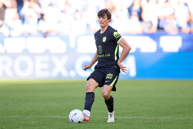 October 10, 2026, Vitoria, Alava, Spain: Robin Le Normand of Deportivo Alaves in action during the LaLiga EA Sports match between Deportivo Alaves and Atletico de Madrid at Mendizorrotza on October 10, 2026, in Vitoria, Spain. Vitoria Spain - ZUMAa181 20261010_zaa_a181_050 Copyright: xRicardoxLarreinax