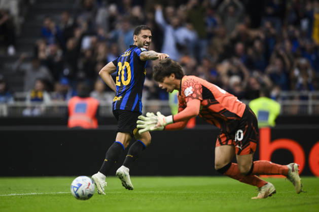 FC Internazionale v Parma Calcio - Serie A Hakan Calhanoglu of FC Internazionale celebrates after scoring a goa lfrom a penalty kick during the Serie A football match between FC Internazionale and Parma Calcio. Milan Italy Copyright: xNicolòxCampox