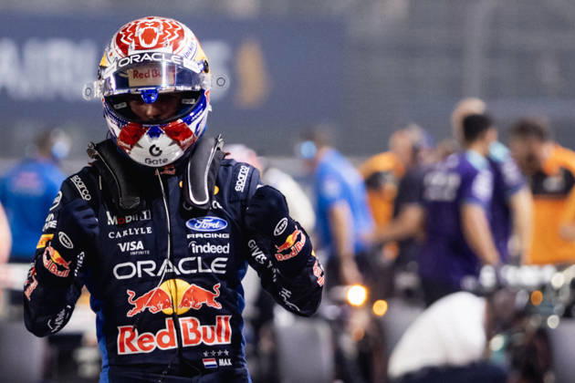 SINGAPORE, SINGAPORE - OCTOBER 10: Max Verstappen of the Netherlands and Oracle Red Bull Racing at qualifying ahead of the F1 Grand Prix of Singapore at Marina Bay Street Circuit on October 10, 2026 in Singapore, Singapore. (Photo by Qian Jun SPP-Paddocker) Copyright: xQianxJun SPP-Paddockerx Sportspressphoto_SPR251119