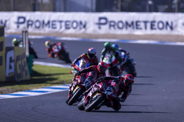 October 10, 2026, Cascais, Lisboa, Portugal: ESTORIL, PORTUGAL - OCTOBER 10: Iker Lecuona of Spain and Aruba.it Racing - Ducati competes during Race 1 during day two of the World Superbikes Estoril Round at Circuito Estoril on October 10, 2026 in Estoril, Portugal. Cascais Portugal - ZUMAl192 20261010_zsp_l192_023 Copyright: xMiguelxLemosx