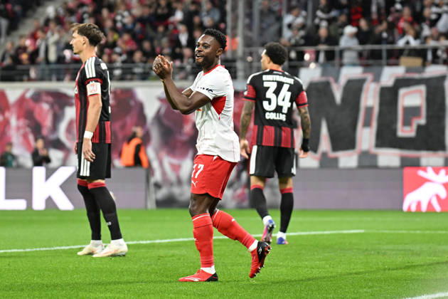 Fußball I Herren I Saison 2026-2027 I Bundesliga I 5. Spieltag I RB Leipzig - Eintracht Frankfurt I 10.10.2026 Torjubel Ridle Baku (17, RB Leipzig) Freisteller, Nahaufnahme, Porträt, Portrait, Einzelfoto, Einzelbild, Körper Leipzig Red Bull Arena Sachsen Deutschland Copyright: xLobeca InesxHähnelx