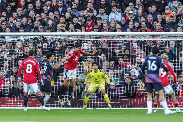 Premier League: Manchester United, ManU v Tottenham Hotspur Harry Maguire of Manchester United heads the ball clear during the Premier League match Manchester United vs Tottenham Hotspur at Old Trafford, Manchester, United Kingdom on 10 October 2026 (Photo by Mark Cosgrove News Images) Manchester Old Trafford Greater Manchester United Kingdom Copyright: xMarkxCosgrove NewsxImagesx