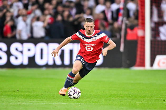 LOSC Lille v Le Havre Athletic Club - Ligue 1 McDonald s 2026 2027 Gaetan PERRIN of Lille during Ligue 1 McDonald s match between Lille and Le Havre at Stade Pierre-Mauroy on October 10, 2026 in Lille, France. Lille France  Copyright: xKevinxClementx 776573340