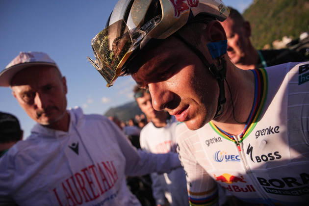 Belgium s Remco Evenepoel of Red Bull - Bora - Hansgrohe during the 120th edition of the Il Lombardia, Tour of Lombardy cycling race, a 239 km one day race from Bergamo to Como on October 10, 2026, Italy. Copyright: xMarcoxAlpozzi xLaPressex