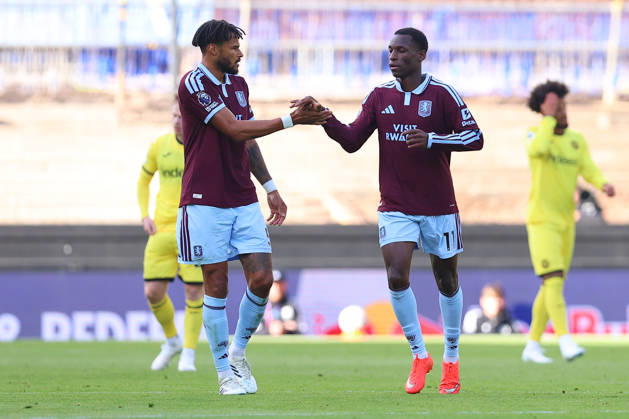 Aston Villa v Brentford, Premier League Nicolas Jackson of Aston Villa celebrates his equalising goal 1-1 during the Aston Villa v Brentford Premier League match at Villa Park, Birmingham, England on 10 October 2026 Credit: Ryan Crockett Every Second Media Editorial use only. All images are copyright Every Second Media Limited. No images may be reproduced without prior permission. All rights reserved. Premier League and Football League images are subject to licensing agreements with Football DataCo Limited. see https: www.football-dataco.com Copyright: xIMAGO EveryxSecondxMediax ESM-2212-0179 RyanxCrockettx xEveryxSecondxMediax