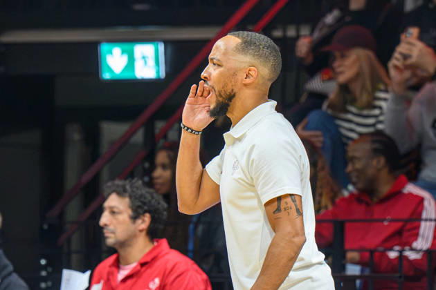 10.10.2026 - Basketball - Saison 2026 2027 - 2. Bundesliga Pro-A - 4. Spieltag: Nürnberg Falcons Basketball Club NBC - Kreisbau Kirchheim Knights - AlSch - xalxscx - Tim Timothy James Black ( Trainer Headcoach Nürnberg Falcons BC NBC )