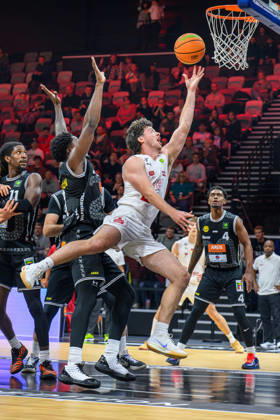 10.10.2026 - Basketball - Saison 2026 2027 - 2. Bundesliga Pro-A - 4. Spieltag: Nürnberg Falcons Basketball Club NBC - Kreisbau Kirchheim Knights - AlSch - xalxscx - Nate Heise (33, Nürnberg Falcons BC NBC )