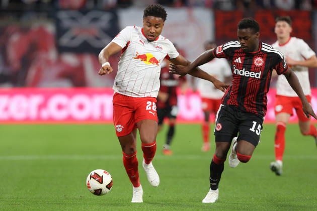 10.10.2026, xtgx, Fussball 1.Bundesliga, RB Leipzig - Eintracht Frankfurt v.l. Christopher Nkunku (RB Leipzig) Noel Aseko (Eintracht Frankfurt) Zweikampf, Aktion, action, battle for the ball (DFL DFB REGULATIONS PROHIBIT ANY USE OF PHOTOGRAPHS as IMAGE SEQUENCES and or QUASI-VIDEO) Leipzig