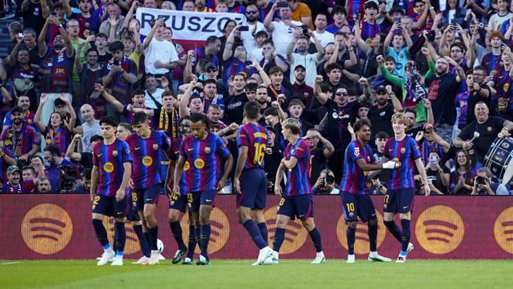 ESP: FC Barcelona, Barca - Getafe CF. La Liga EA Sports. Matchday 8. Anthony Gordon of FC Barcelona celebrates the 1-0 during the La Liga EA Sports match between FC Barcelona and Getafe CF played at Spotify Camp Nou Stadium on 10 Oct 2026 in Barcelona, Spain. kpng Copyright: xSergioxRuizx xPRESSINPHOTOx PS_2627_BAR_GET_010