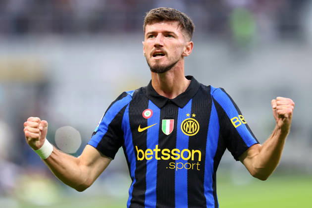 Serie A Fc Internazionale - Parma Calcio Petar Sucic of Fc Internazionale celebrates after scoring a goal during the Serie A match beetween Fc Internazionale and Parma Calcio at Stadio Giuseppe Meazza on October 10 2026 in Milan Italy . Milano Stadio Giuseppe Meazza Italy Copyright: xMarcoxCanonierox